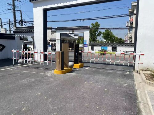 Laatste bedrijfscasus over E40Pro Barrier Gate | Chinese-style Community Entrance